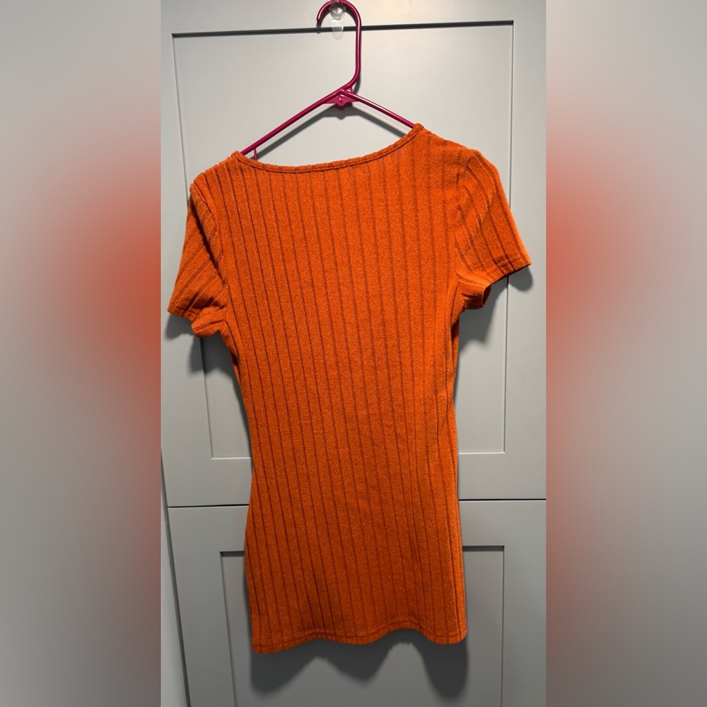 V-Neck Ribbed Women's Top - Picture 2 of 4